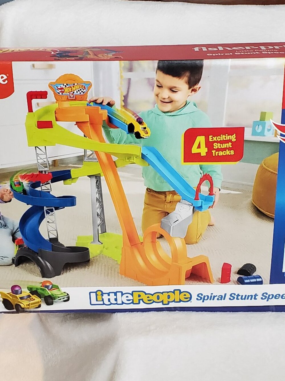 NEW! Little People Hot Wheels Spiral Stunt Speedway Race Track *girls & boys - Picture 11 of 14